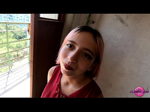 ❤️ Studentin saugt einen Fremden im Outback - Sperma auf seinem Gesicht ❌ Fucking bei de.91sesex101.top